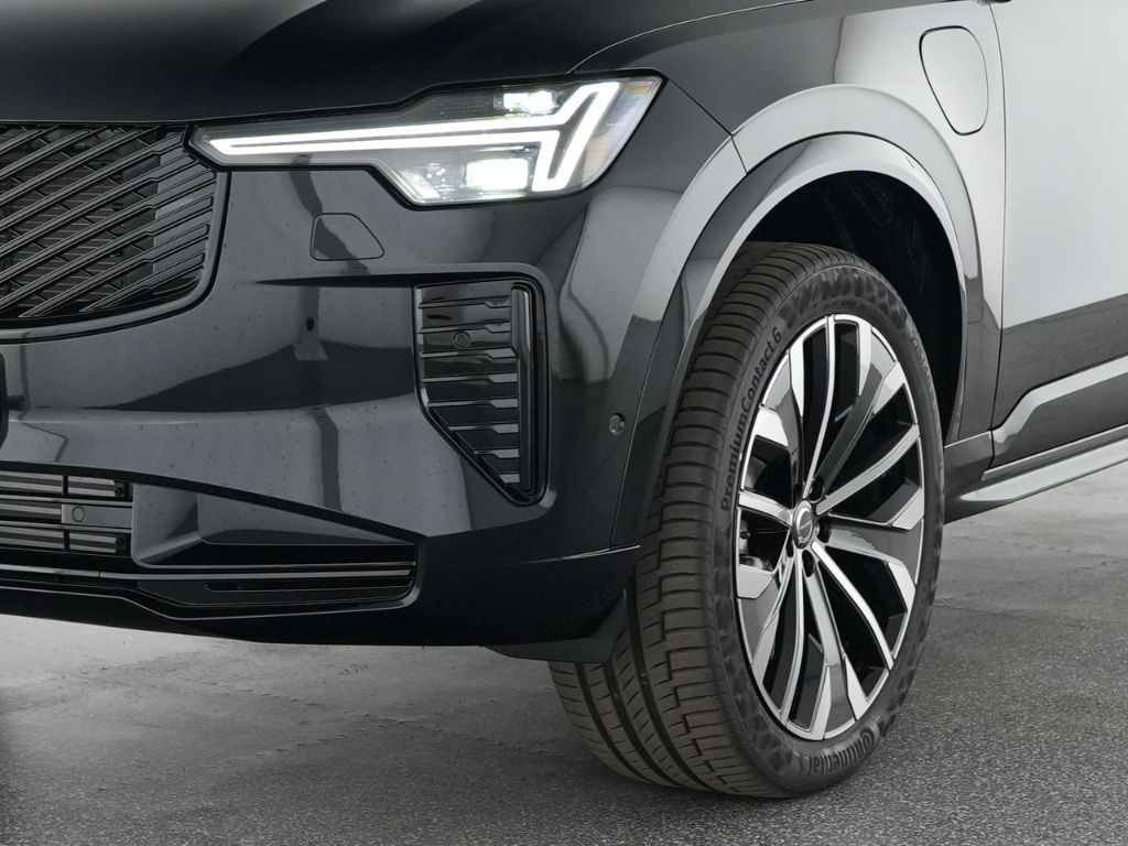 Volvo XC90 2025