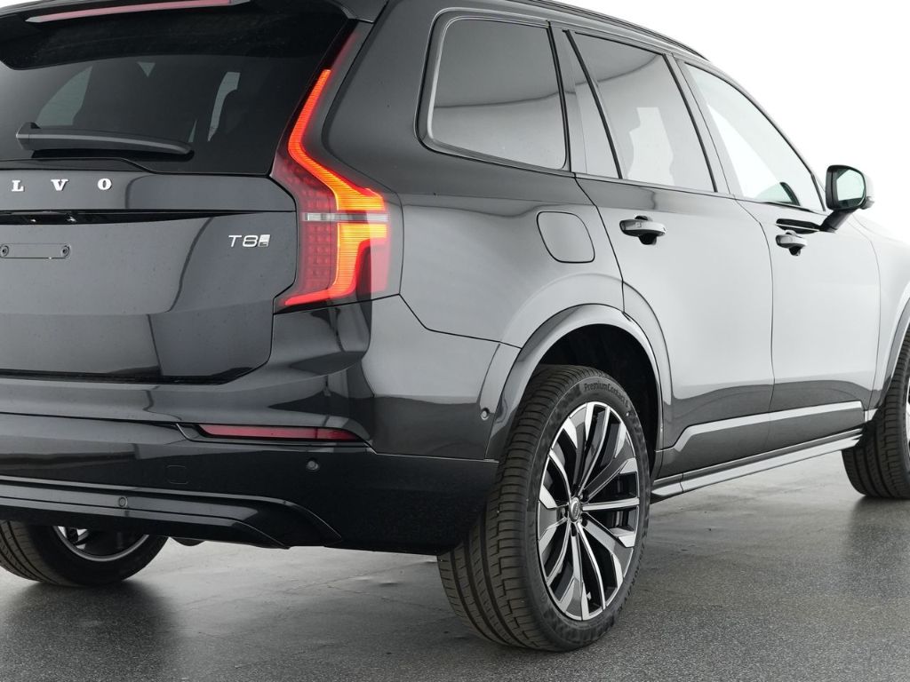 Volvo XC90 2025