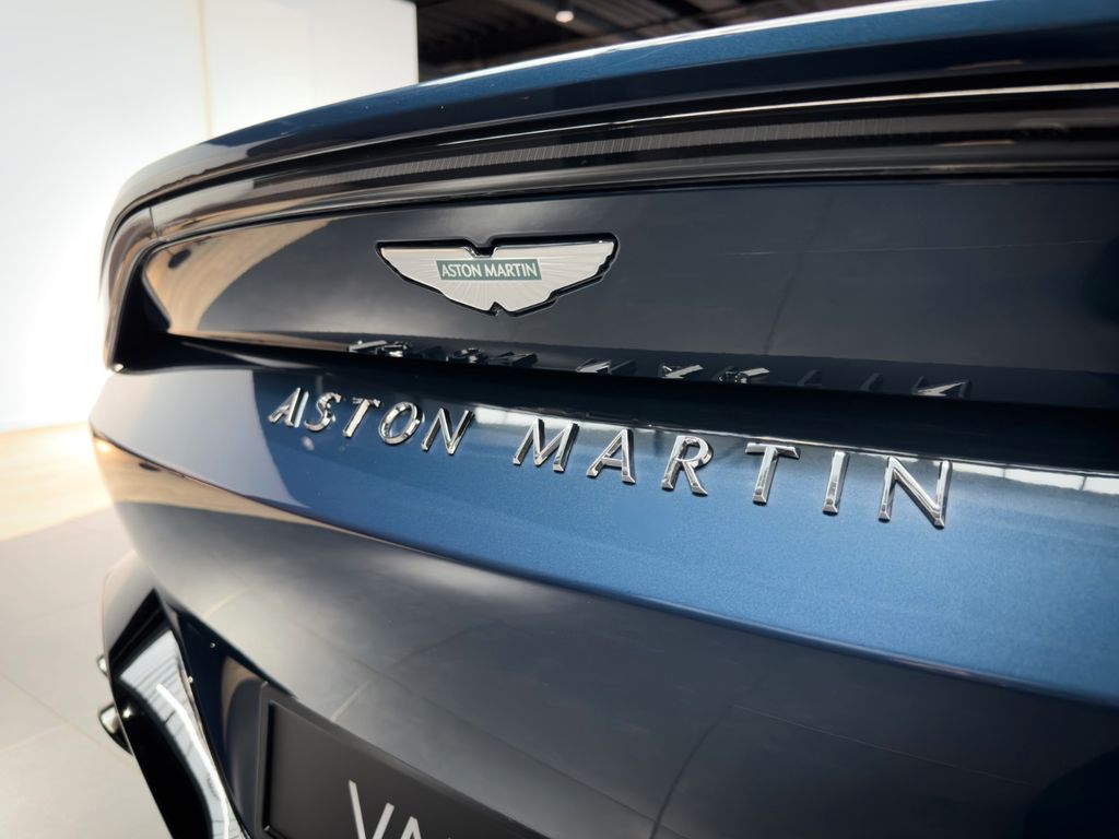 Aston Martin V8 Vantage