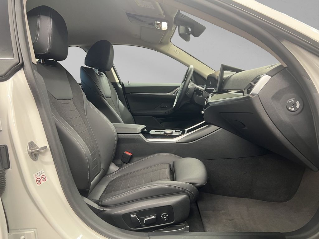 BMW i4 2023