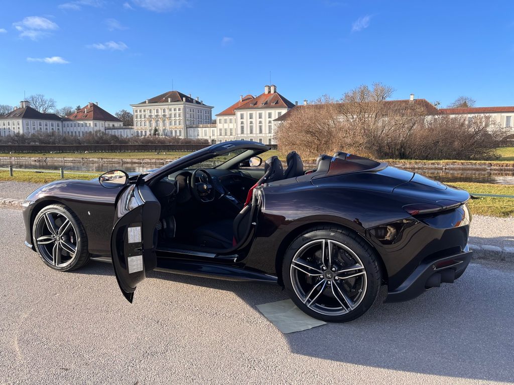 Ferrari Roma 2024