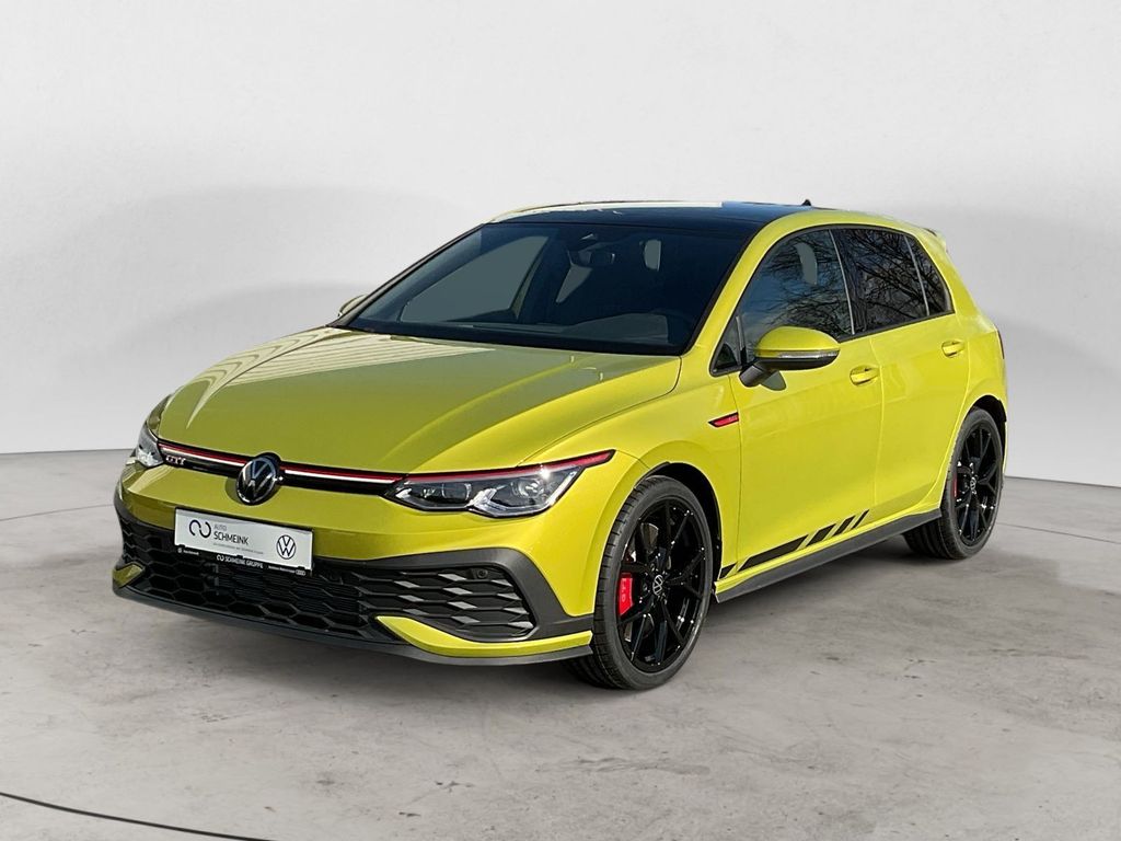 Volkswagen Golf 2024