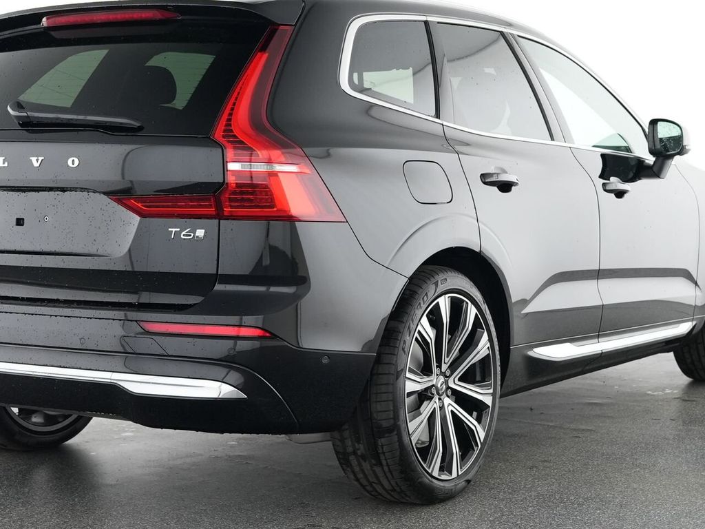 Volvo XC60 2025