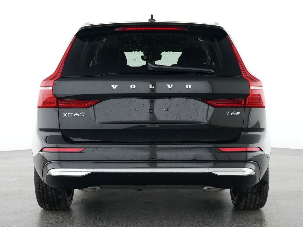 Volvo XC60 2025