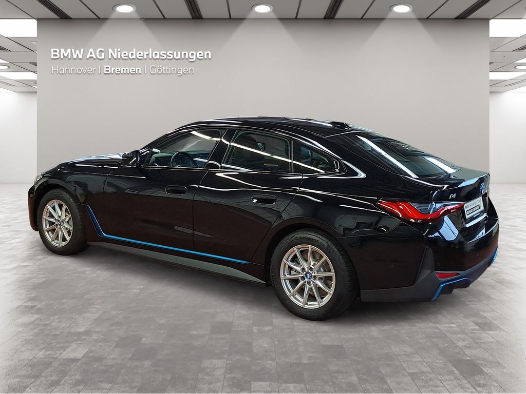 BMW i4 2023