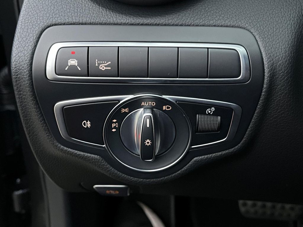 Mercedes-Benz C 300 2020