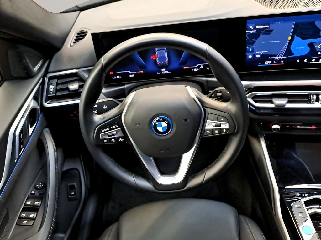 BMW i4 2023