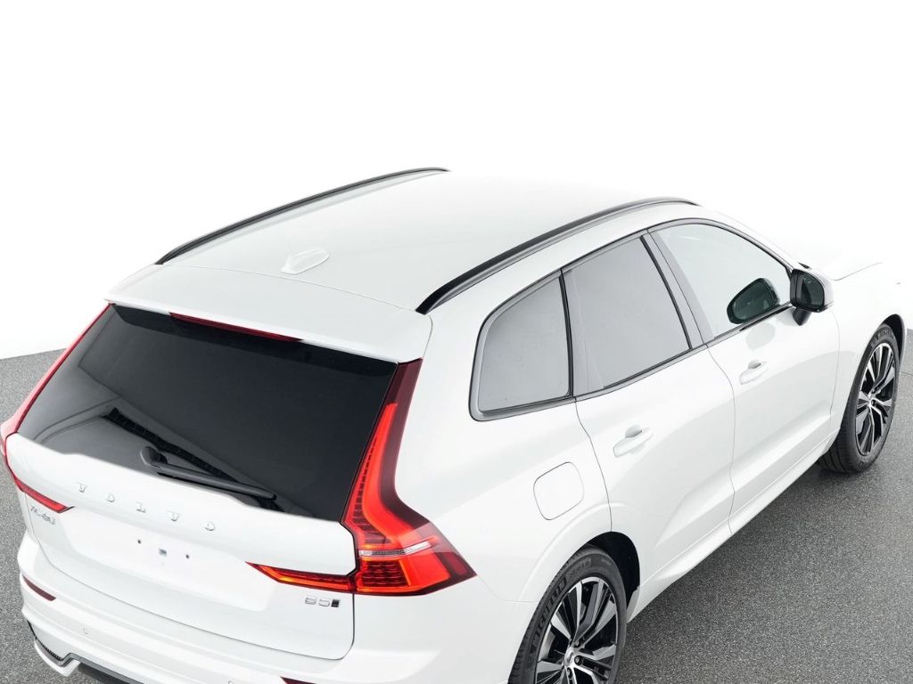 Volvo XC60 2025