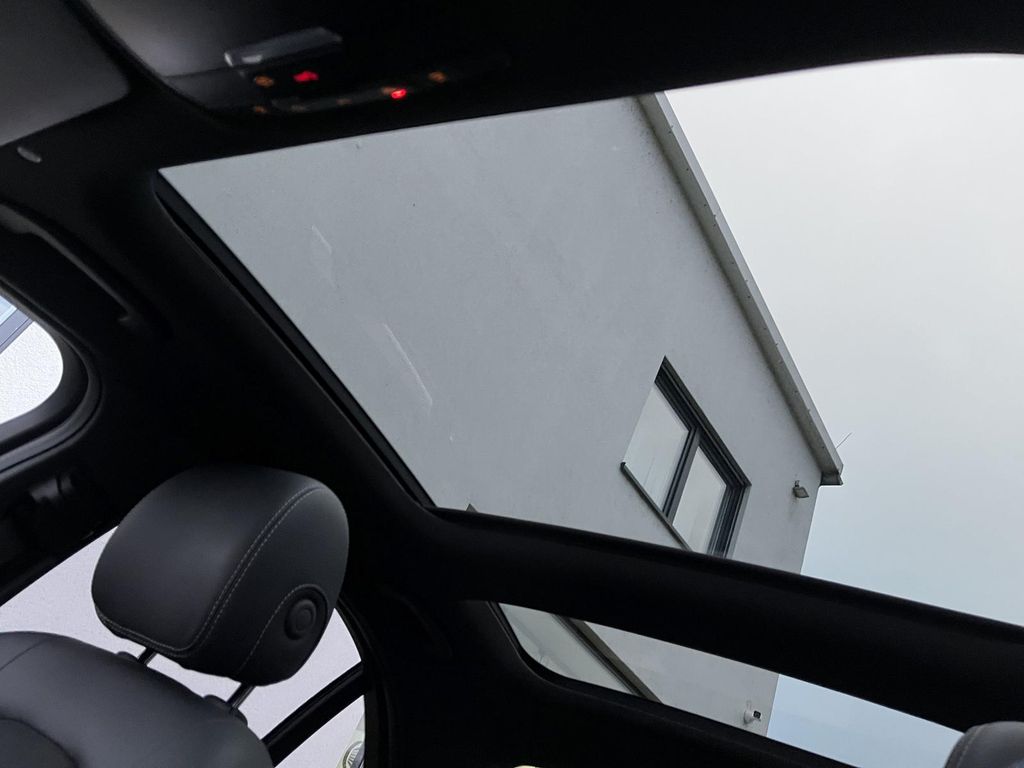 Mercedes-Benz C 300 2020