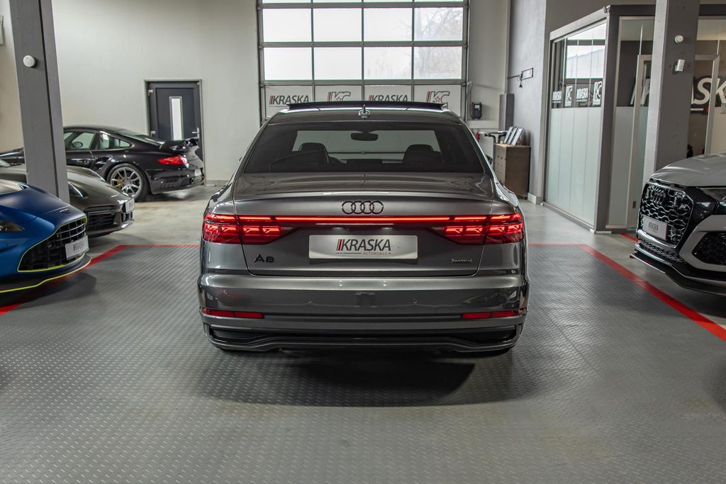 Audi A8 2025