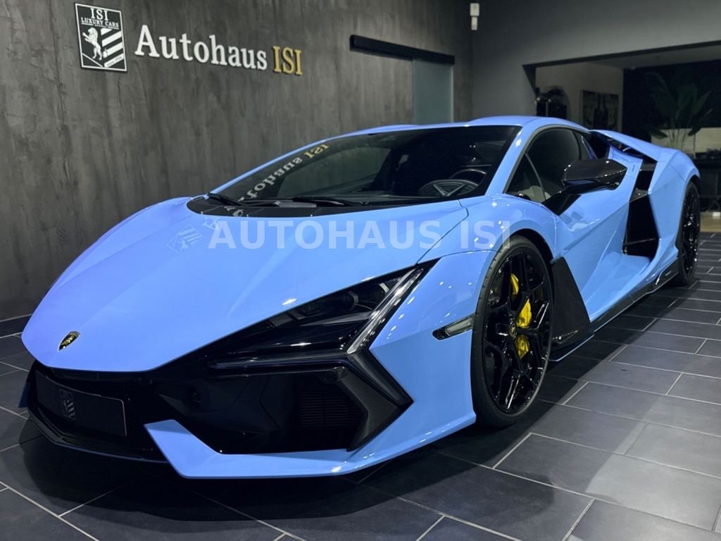 Lamborghini Revuelto 2025