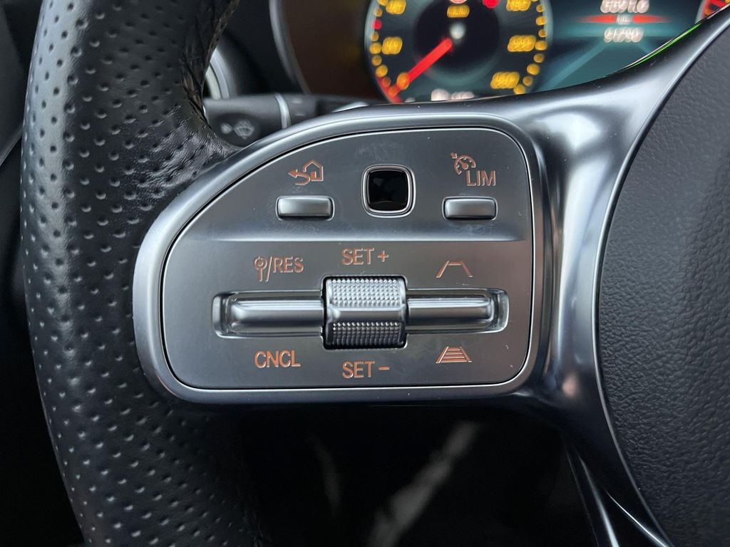 Mercedes-Benz C 300 2020