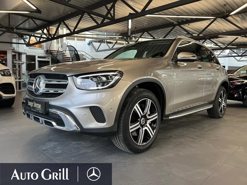 Mercedes-Benz GLC 300 2021