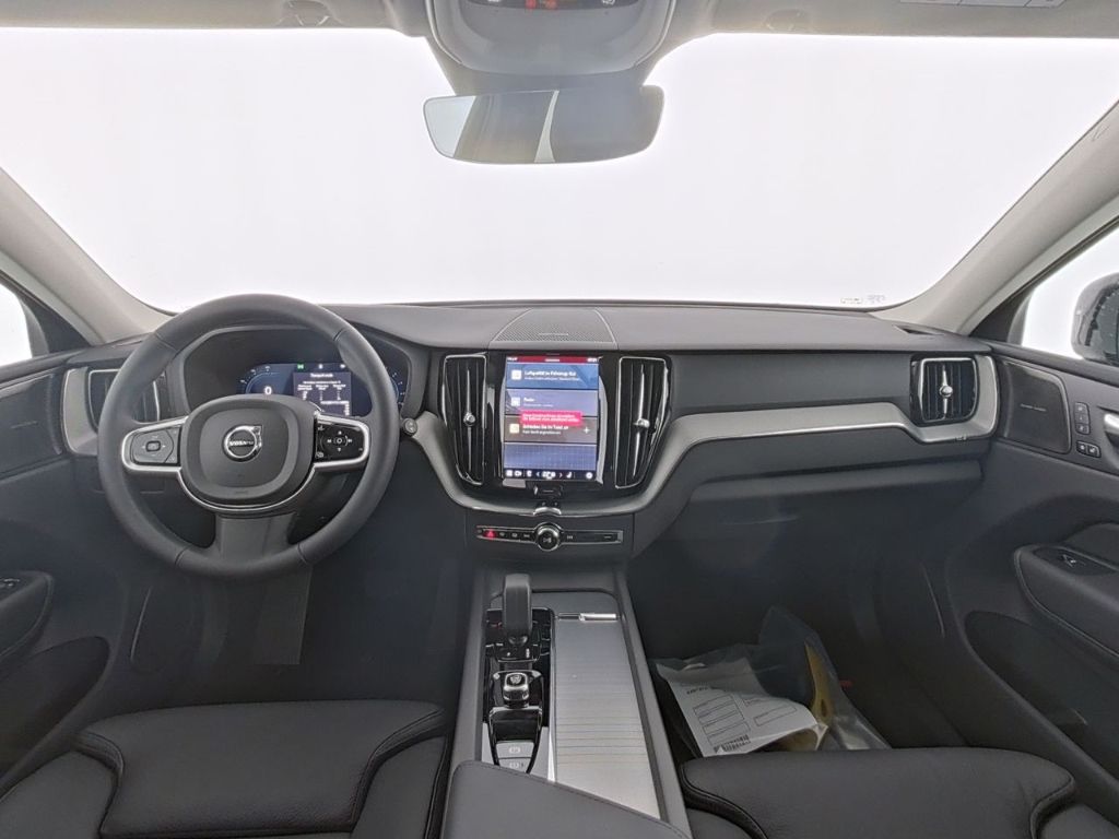 Volvo XC60 2025