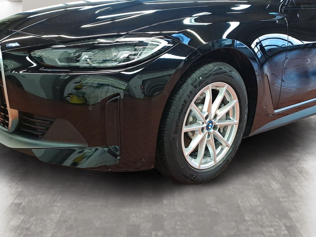 BMW i4 2023