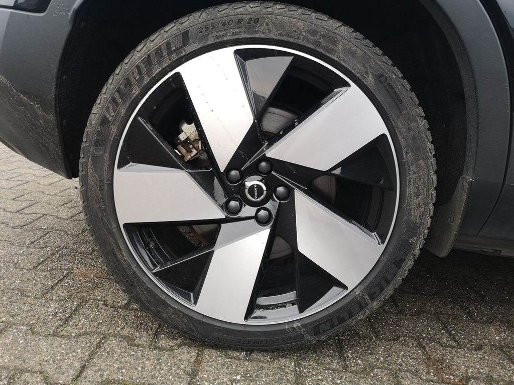 Volvo C40 2022