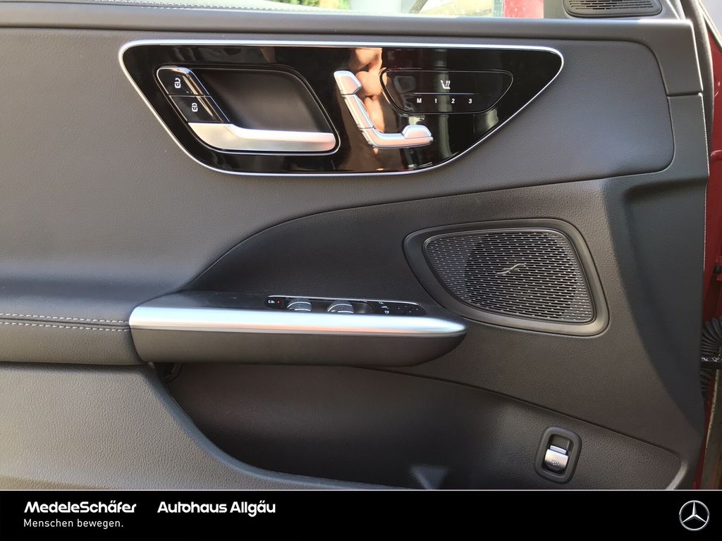 Mercedes-Benz C 300 2024