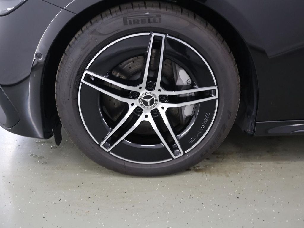 Mercedes-Benz E 300 2024