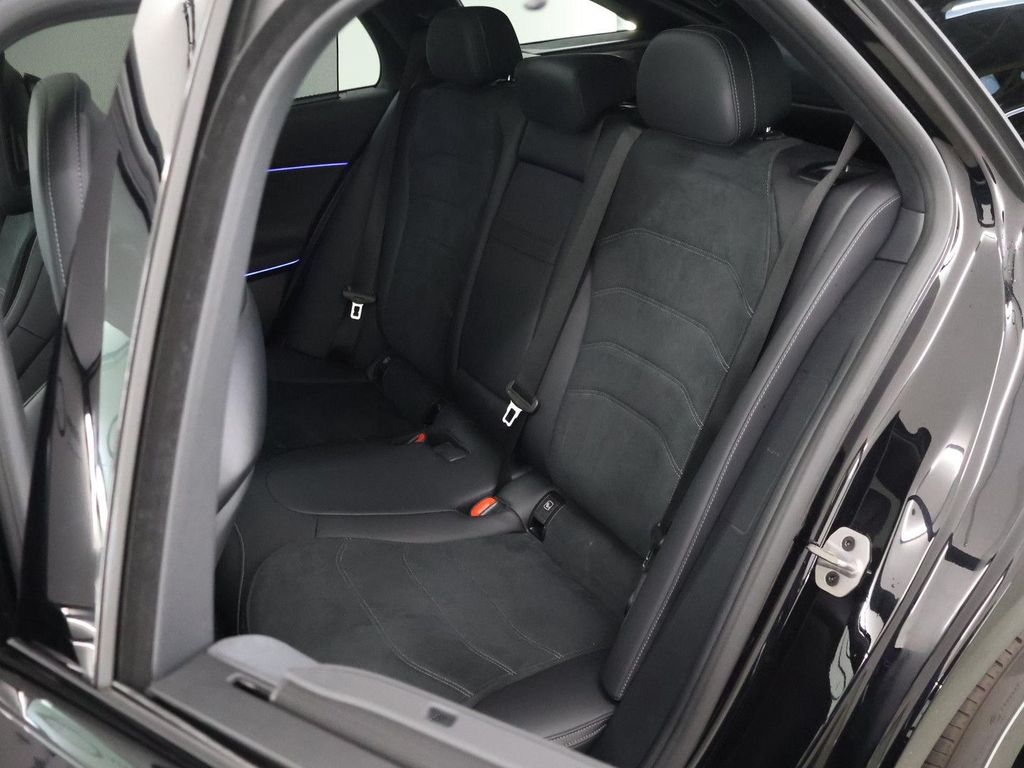 Mercedes-Benz E 300 2024