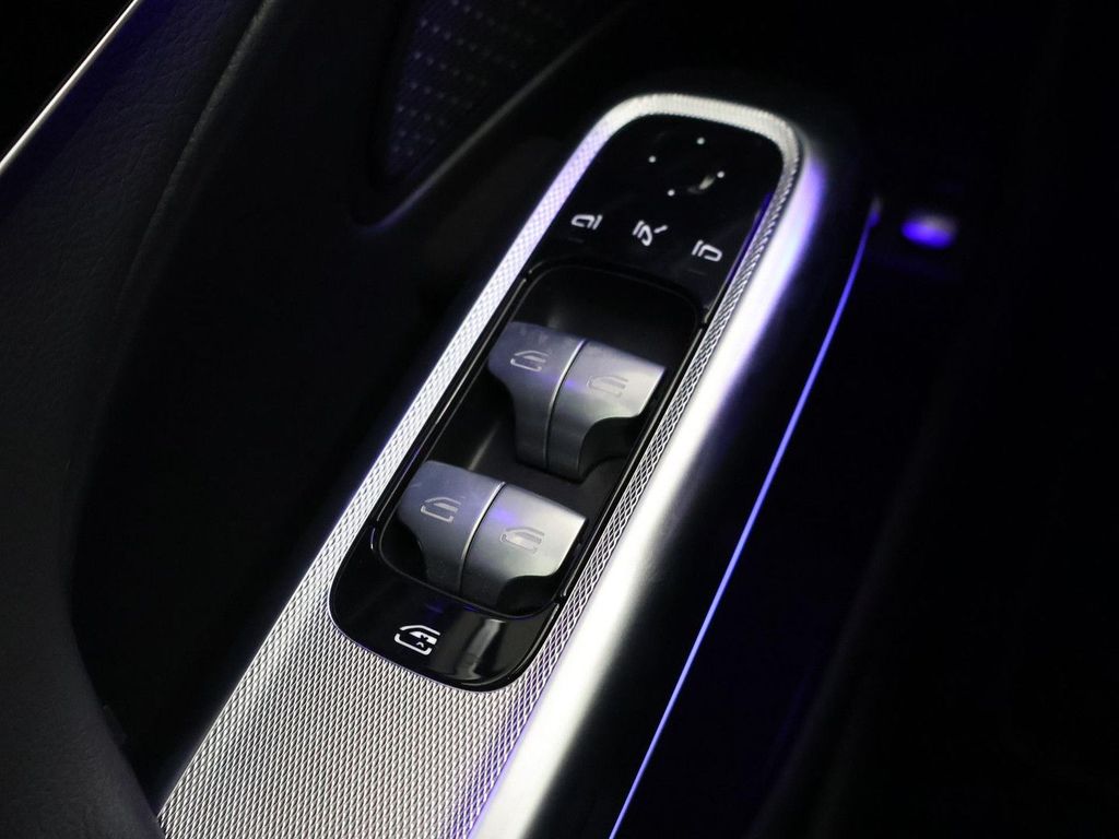 Mercedes-Benz E 300 2024