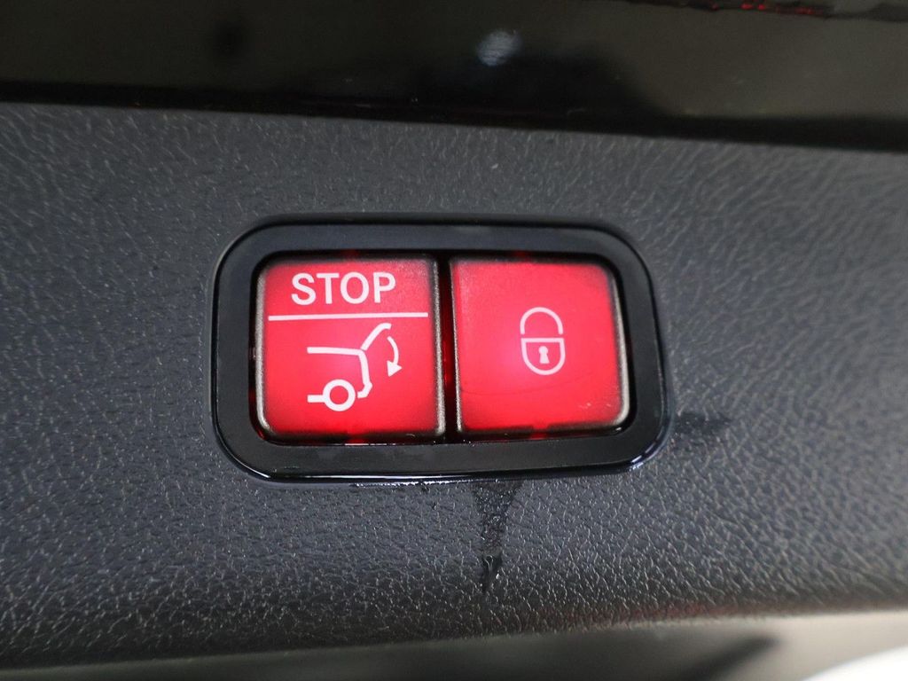 Mercedes-Benz E 300 2024