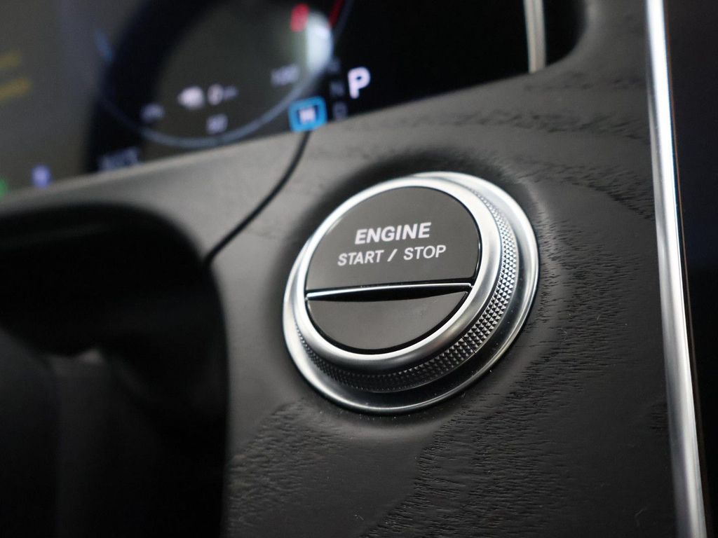 Mercedes-Benz E 300 2024