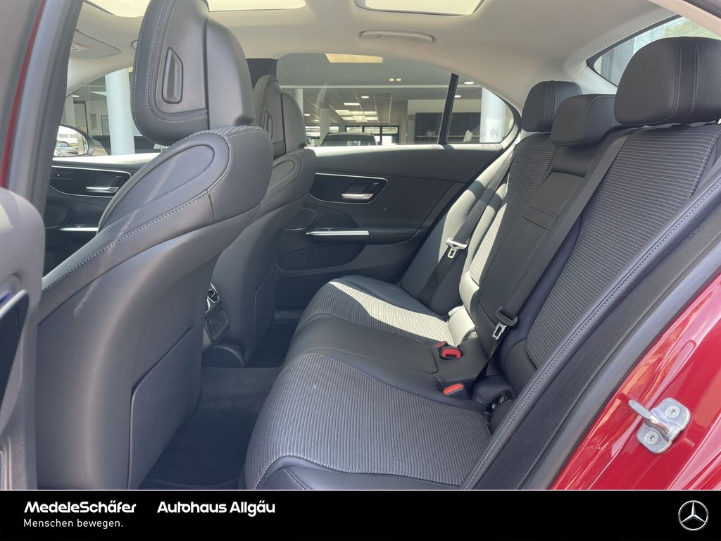 Mercedes-Benz C 200 2024