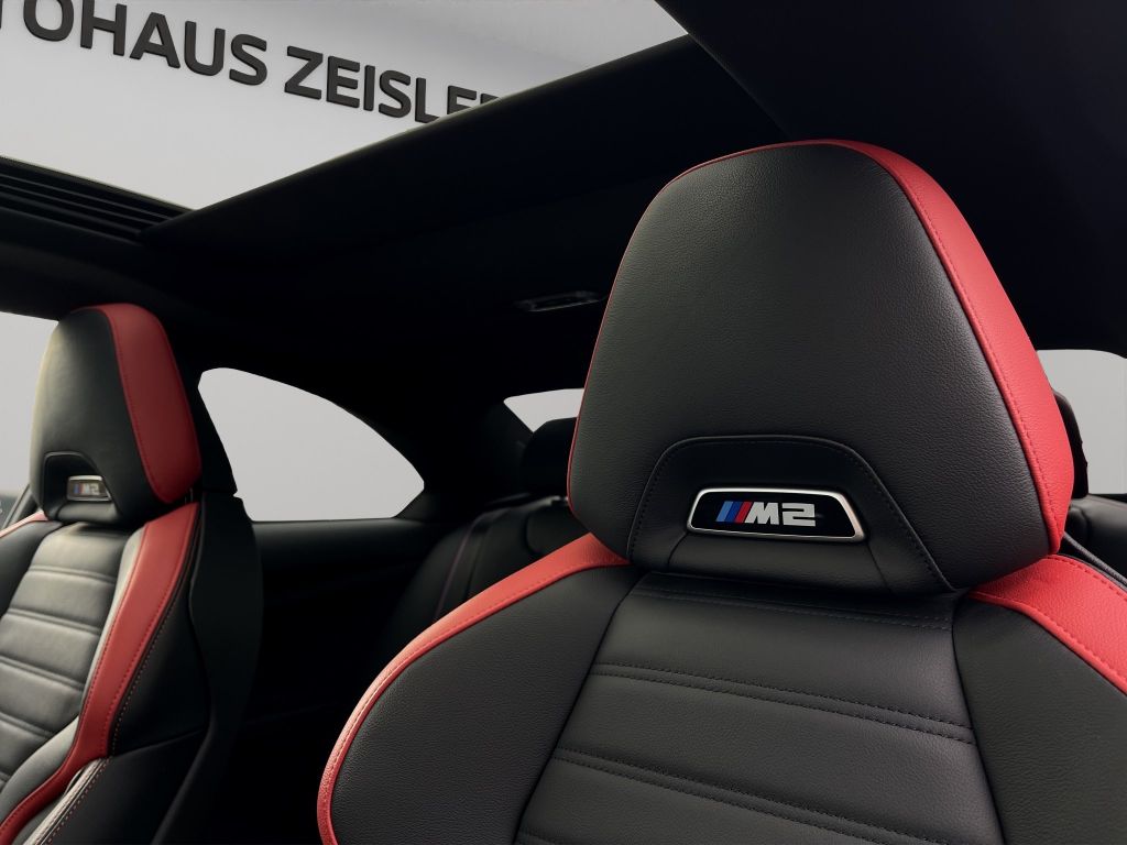 BMW M2 2025