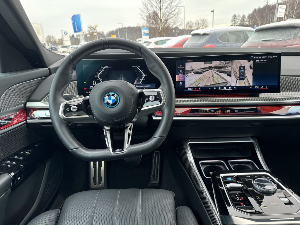 BMW i7 2024