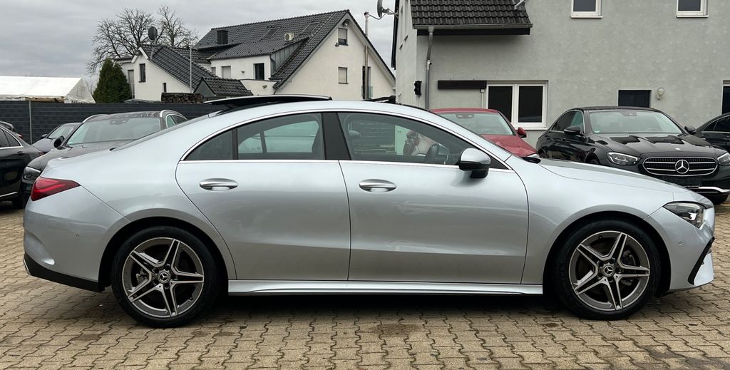 Mercedes-Benz CLA 200 2025