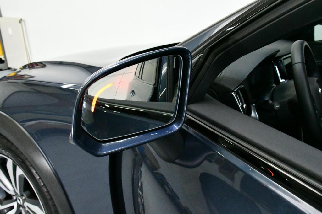 Volvo V60 Cross Country 2022