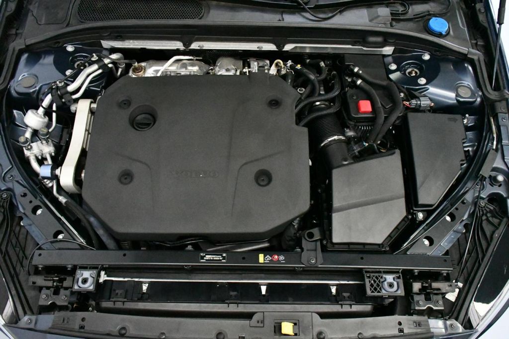 Volvo V60 Cross Country 2022