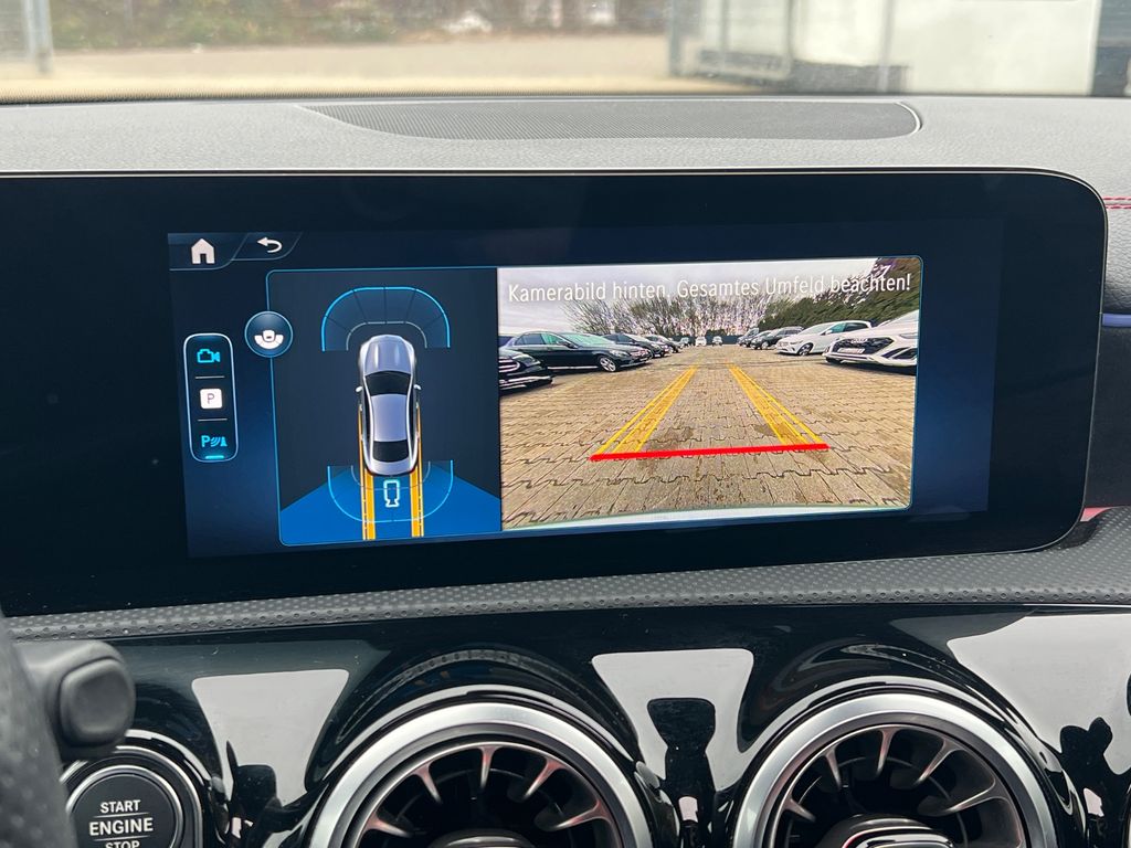 Mercedes-Benz CLA 200 2025