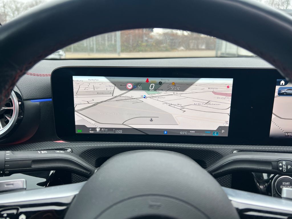 Mercedes-Benz CLA 200 2025