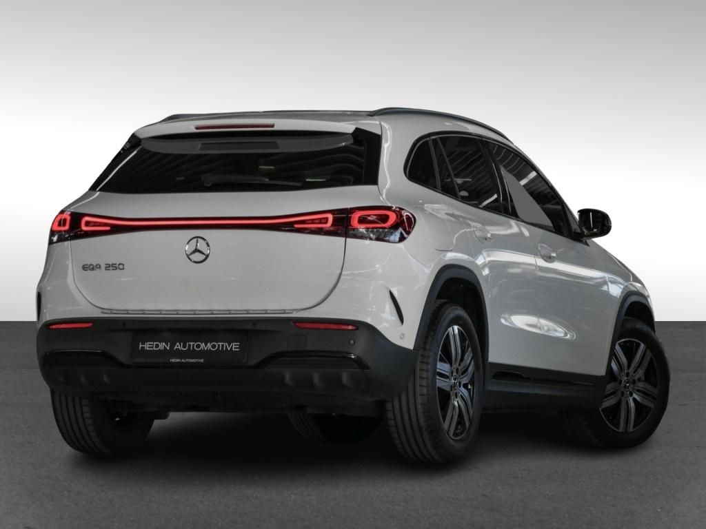 Mercedes-Benz EQA 2023