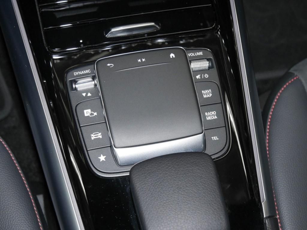 Mercedes-Benz EQA 2023