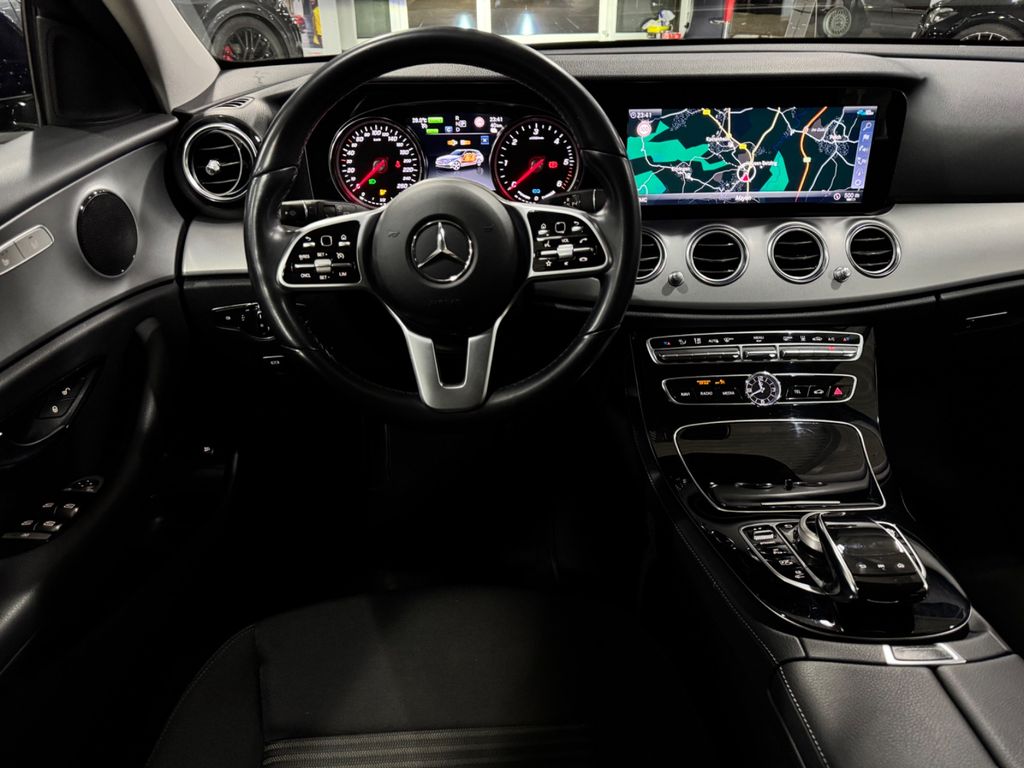 Mercedes-Benz E 300 2020