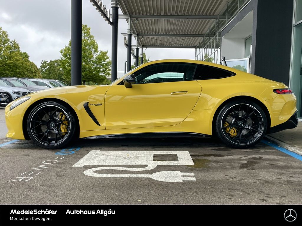 Mercedes-Benz AMG GT 2023