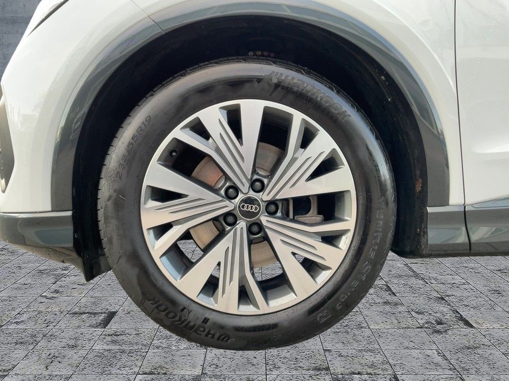 Audi Q4 e-tron 2023