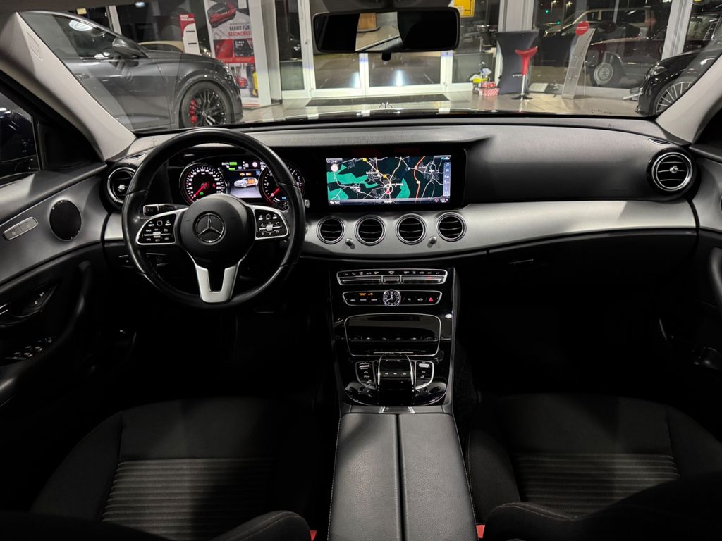 Mercedes-Benz E 300 2020