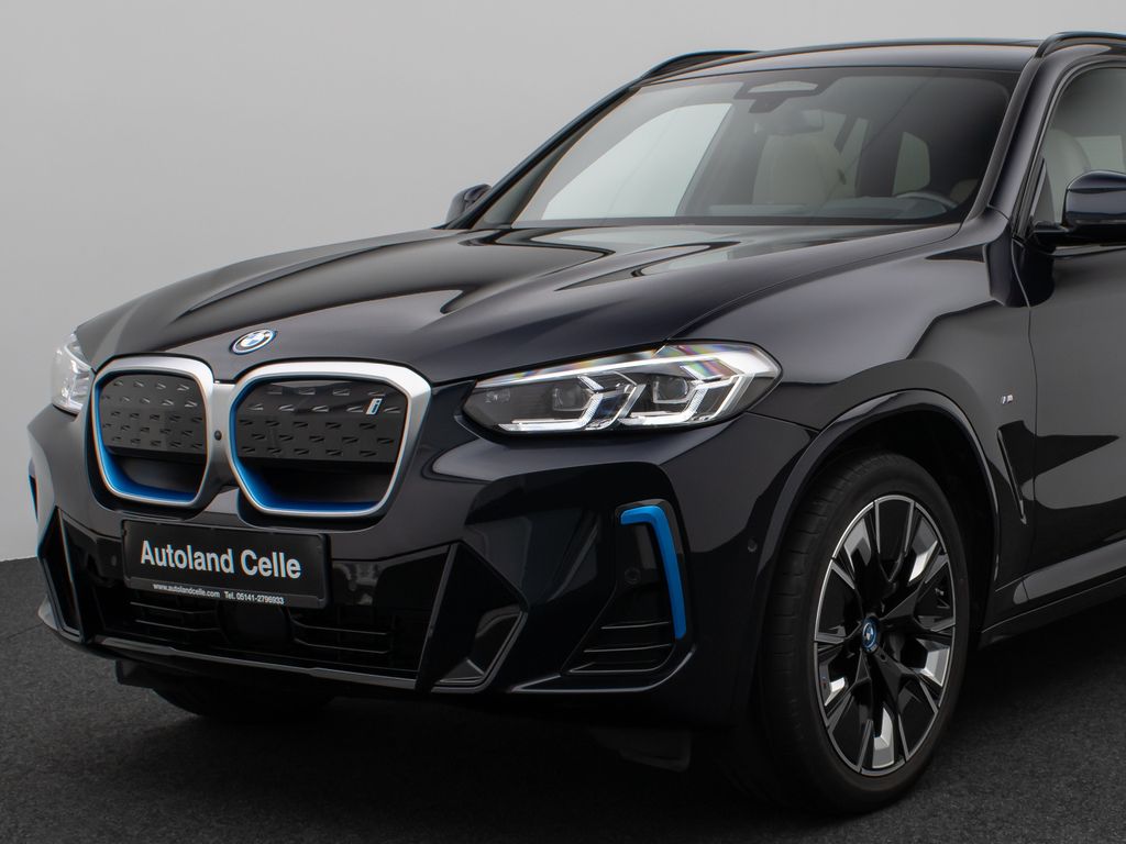 BMW iX3 2022