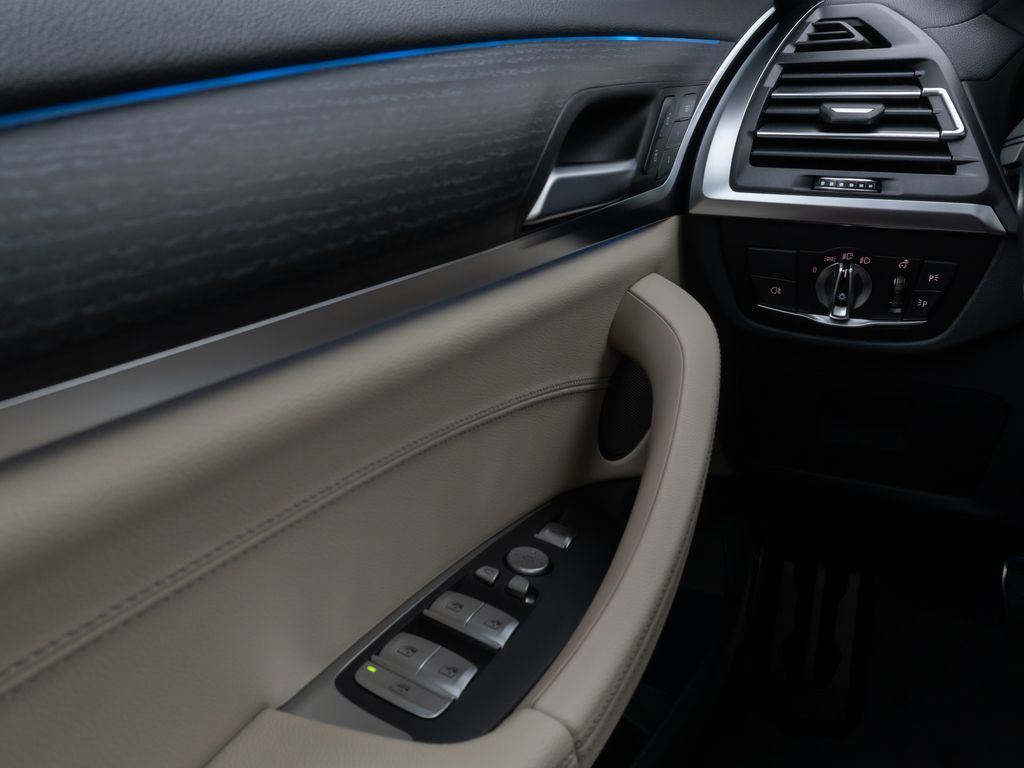 BMW iX3 2022
