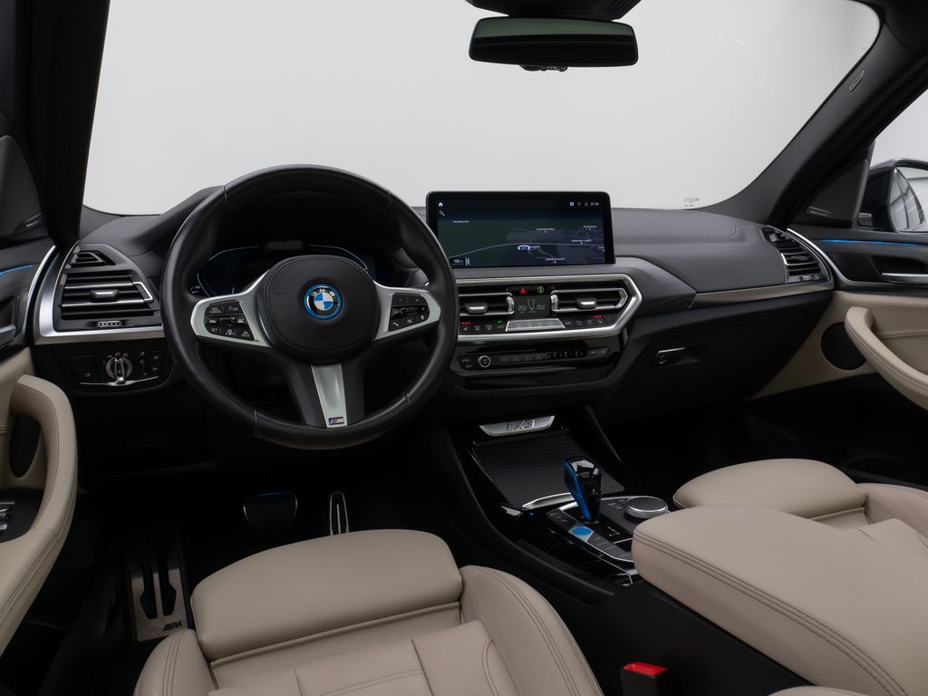 BMW iX3 2022