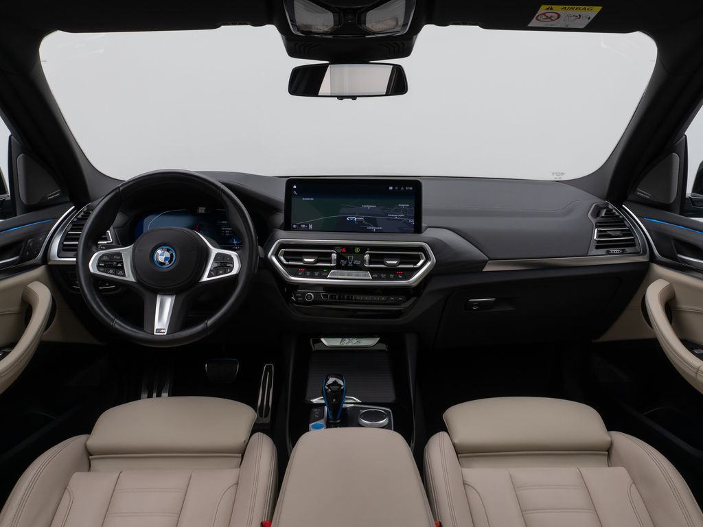 BMW iX3 2022