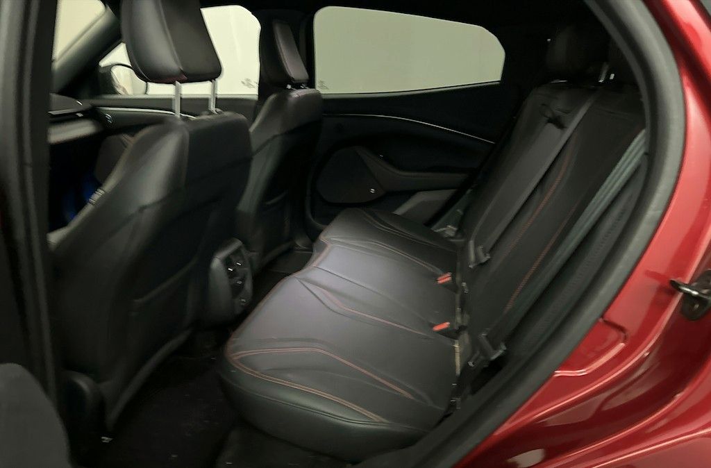 Ford Mustang Mach-E 2021