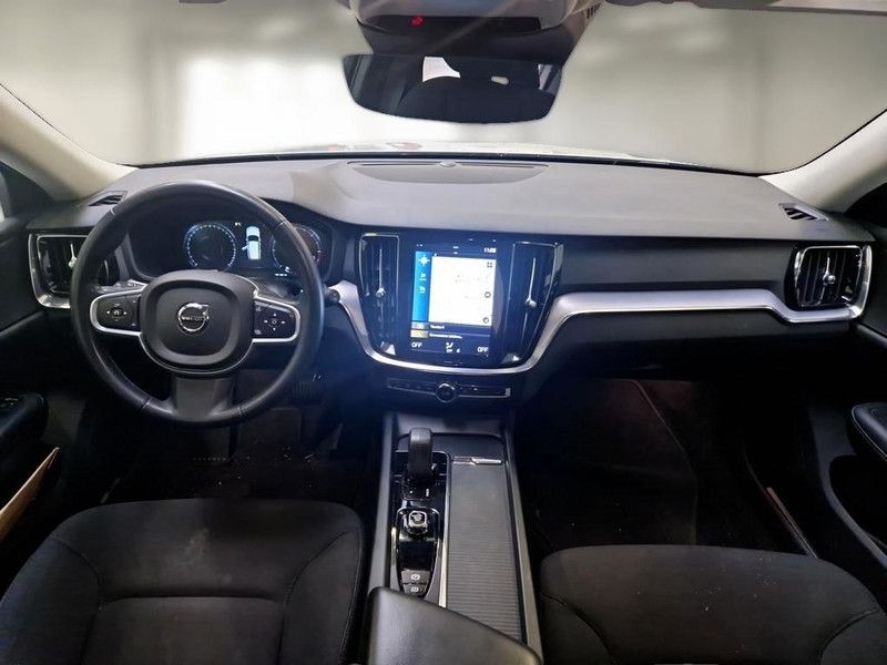 Volvo V60 2021
