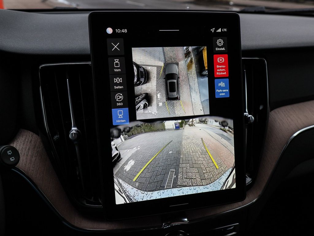 Volvo XC60 2025