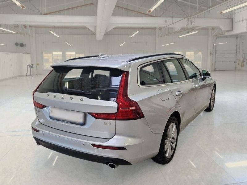 Volvo V60 2021