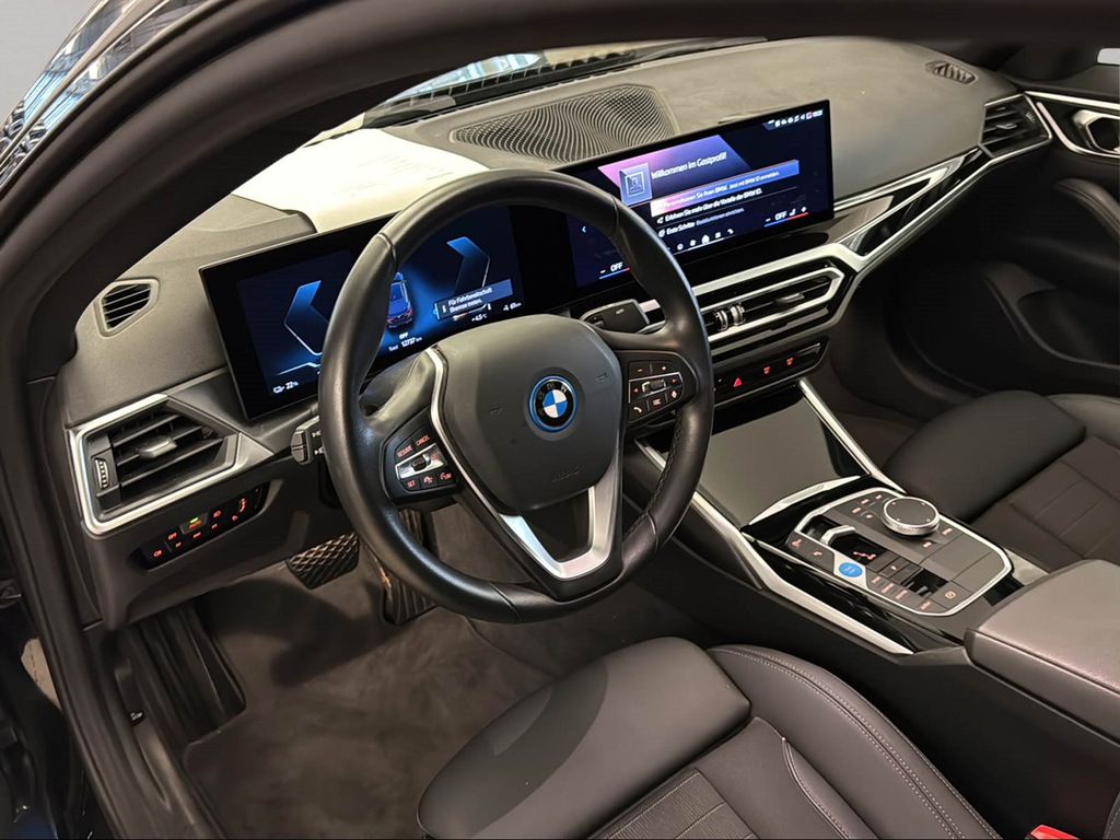 BMW i4 2023