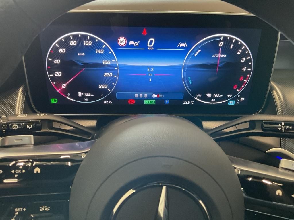 Mercedes-Benz GLC 300 2025